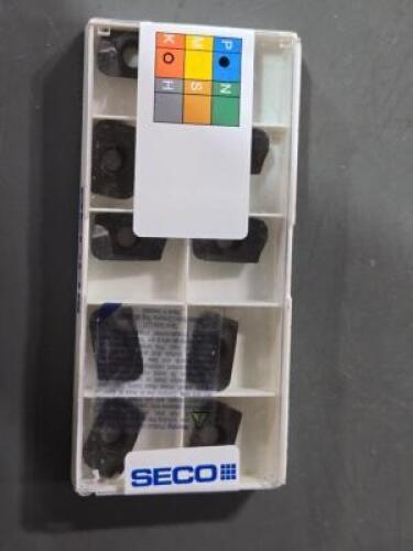DESCRIPTION: (10) CARBIDE MILLING INSERTS BRAND/MODEL: SECO XOMX 180631TR-D16 RETAIL$: $208.30 QTY: 10