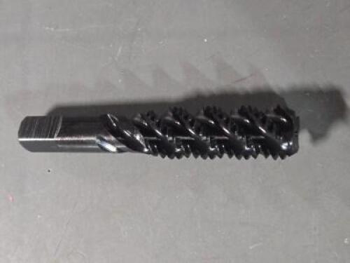 DESCRIPTION: (3) STEAM OXIDE BOTTOMING TAPS BRAND/MODEL: REGAL 008592AS43 SIZE: 3/4-10 UNC RETAIL$: $152.30 QTY: 3
