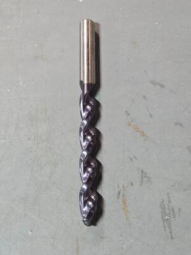 DESCRIPTION: (4) COBALT JOBBER DRILLS BRAND/MODEL: ACCUPRO 05927405 SIZE: 9.40mm RETAIL$: $191.96 QTY: 4