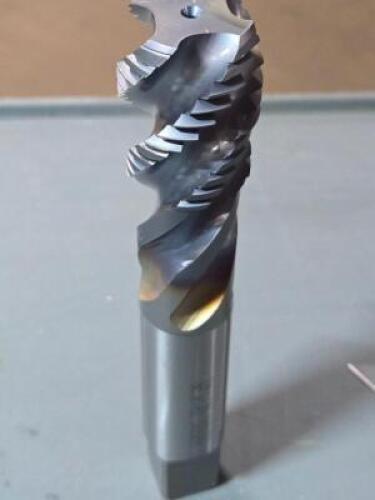 DESCRIPTION: (2) HSS SPIRAL FLUTE TAPS BRAND/MODEL: OSG A-SFT SIZE: 1-1/4-7 NC RETAIL$: 35.24 EA QTY: 2