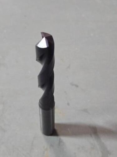 DESCRIPTION: (1) SOLID CARBIDE JOBBER DRILL BRAND/MODEL: GUHRING 05515-11.110 SIZE: 11.1110mm RETAIL$: $119.80 QTY: 1