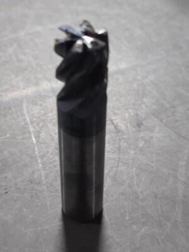DESCRIPTION: (1) SOLID CARBIDE ROUTING CORNER RADIUS END MILL BRAND/MODEL: ONSRUD EMC600924 SIZE: 1/2" D 0.03" R RETAIL$: $83.06 QTY: 1