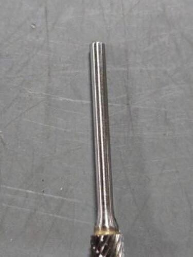 DESCRIPTION: (9) ABASIVE BUR CYLINDER W/ END CUT BRAND/MODEL: BPTC SB-51-D/C SIZE: SB-51 1/8" SD RETAIL$: $124.65 QTY: 9