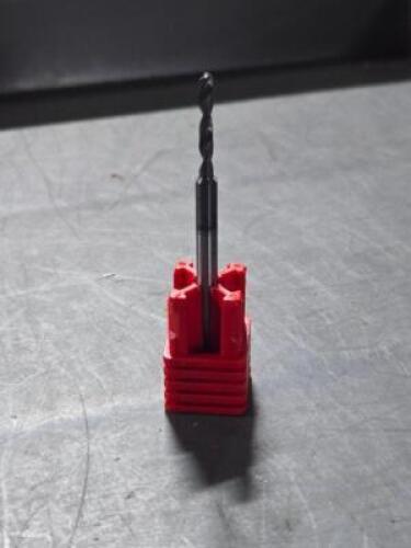 DESCRIPTION: (10) SOLID CARBIDE JOBBER BITS BRAND/MODEL: ACCUPRO 63310262 SIZE: #46 RETAIL$: $218.20 QTY: 10