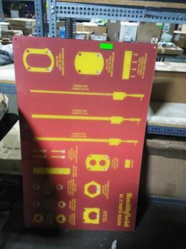 DESCRIPTION: (1) NL 2 PARTS BOARD BRAND/MODEL: SMITHFIELD INFORMATION: RED SIZE: SEE INSPECTION QTY: 1