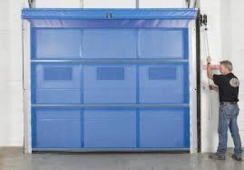 DESCRIPTION: (1) ROLL-UP GARAGE DOOR VINYL AND FRAME BRAND/MODEL: VINYLPRO #VINYLPRO-1C000215273-01 INFORMATION: MUST COME INSPECT FOR ACCURACY RETAIL