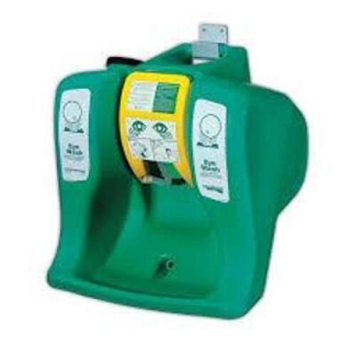 DESCRIPTION: (1) EYE WASH STATION BRAND/MODEL: GUARDIAN EQUIPMENT #9XD46 SIZE: 15.0 GAL TANK RETAIL$: $1241.00 EA QTY: 1
