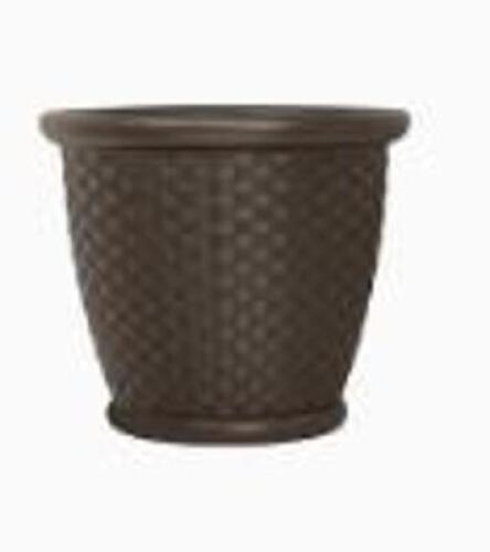 DESCRIPTION: (1) DECORATIVE PLANTER BRAND/MODEL: SUNCAST #P222105B9 INFORMATION: BROWN, LIGHTWEIGHT, DURABLE RESIN SIZE: 22" DIAMETER, 20.13" H RETAIL