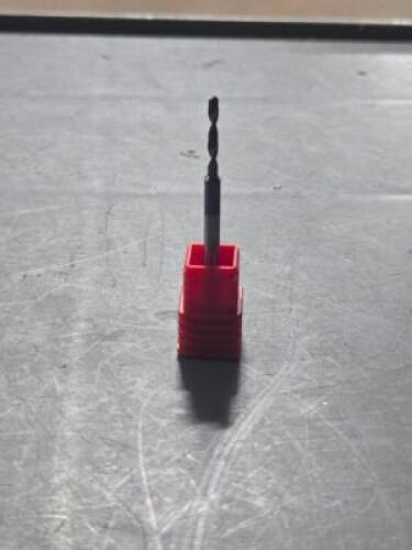 DESCRIPTION: (6) SOLID CARBIDE JOBBER BITS BRAND/MODEL: ACCUPRO 63310262 SIZE: #46 RETAIL$: $218.20 QTY: 6