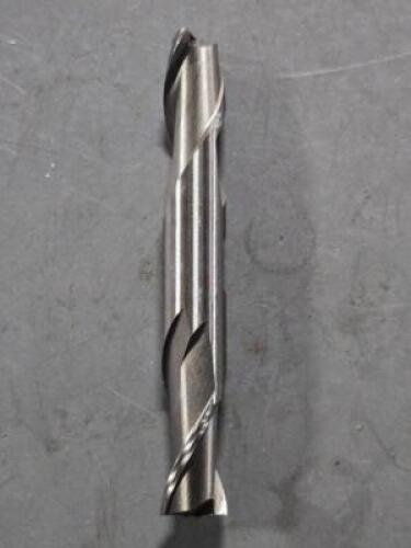 DESCRIPTION: (2) HSS DE SQ END MILL BRAND/MODEL: VC 01705326 SIZE: 1/2" DIA 1" LOC QTY: 2