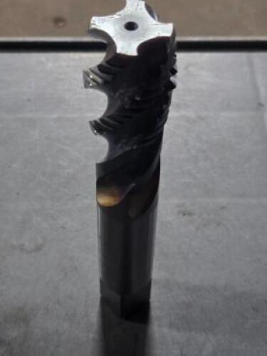 DESCRIPTION: (2) HSS SPIRAL FLUTE TAPS BRAND/MODEL: OSG A-SFT SIZE: 1-1/4-7 NC RETAIL$: 35.24 EA QTY: 2