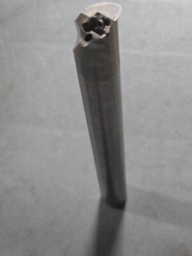 DESCRIPTION: (1) INDEXABLE BORING BAR BRAND/MODEL: ISCAR A16Q SDXNL-07 SIZE: 20mm RETAIL$: $227.00 QTY: 1