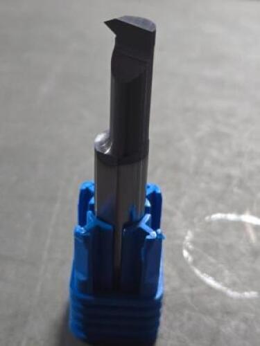 DESCRIPTION: (2) INTERNAL THREADING TOOL BRAND/MODEL: ITI 30-1520-C SIZE: .360" MIN BORE .750" REACH RETAIL$: $226.60 QTY: 2