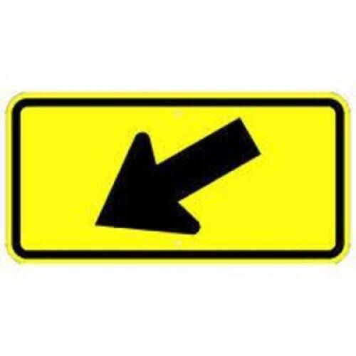 DESCRIPTION: (1) ARROW SIGN BRAND/MODEL: ECONO SIGNS LLC INFORMATION: ALUMINUM SIZE: 24X12X18 RETAIL$: $61.98 EA QTY: 1
