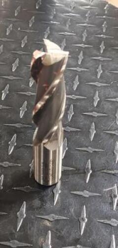 DESCRIPTION: (1) HSS 3-FLUTE CETER CUT LONG END MILL BRAND/MODEL: HTC SEL-32 RETAIL$: $57.60 SIZE: 1/2" QTY: 1