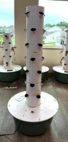 HYDROPONIC GROW TOWER