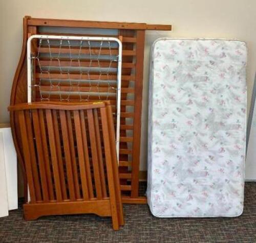 WOODEN CRIB
