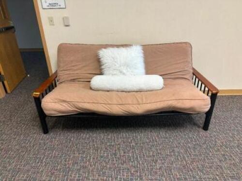 FUTON