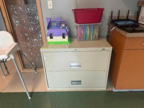 FILE CABINET