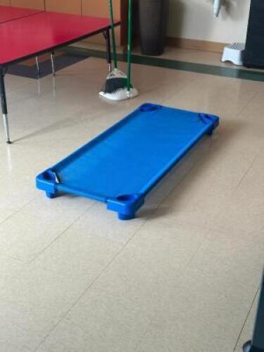(2) - NAPPING COT