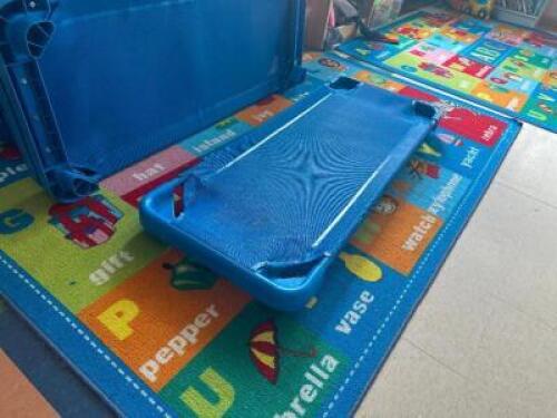 (3) - NAPPING COT