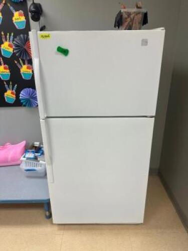 FREEZER TOP REFRIGERATOR