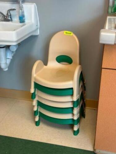 (7) - KID CHAIRS