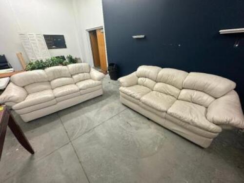 COUCH SET