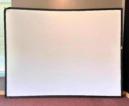 PROJECTOR SCREEN