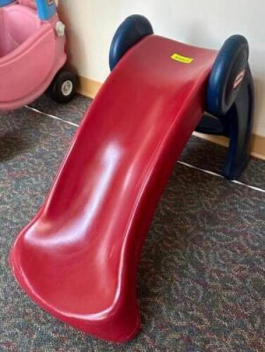 CHILDREN'S TOY SLIDE