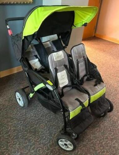 4-SEAT STROLLER
