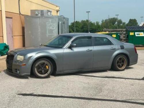 2006 Chrysler 300C Passenger Car, VIN # 2C3LA73W76H497429