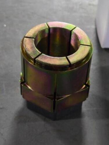 DESCRIPTION: (2) TRANTORQUE ZINC COATED KEYLESS BUSHING BRAND/MODEL: FENNER DRIVES 6202320 SIZE: $85.83 EA RETAIL$: 3/4" QTY: 2