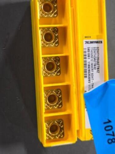 DESCRIPTION: (20) CARBIDE MLLING INSERTS BRAND/MODEL: KENNAMETAL SDHT1204AETN42 RETAIL$: $539.59 QTY: 20