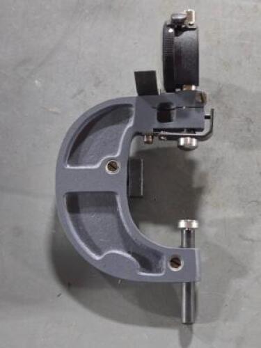 DESCRIPTION: (1) DIAL SNAP GAGE BRAND/MODEL: MAHR 1000-P2 SIZE: 3/4" - 2" range RETAIL$: $595.00 QTY: 1