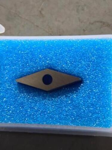 DESCRIPTION: (4) VBGW HONEYCOMB CBN INDEXABLE TURNING INSERTS BRAND/MODEL: KYOCERA VBGW160408T00815ME RETAIL$: $265.16 QTY: 4