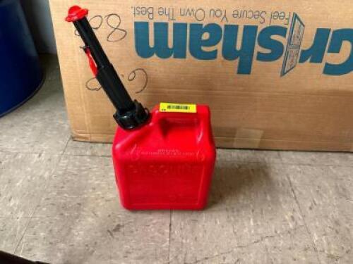ONE GALLON GAS CONTAINER