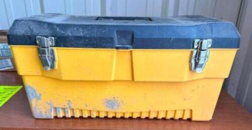 STACK ON PLASTIC TOOL BOX