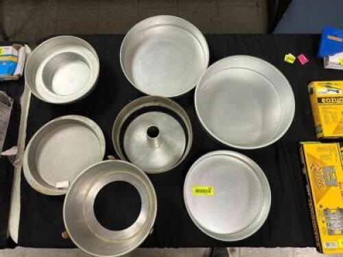 ASSORTED BAKEWARE