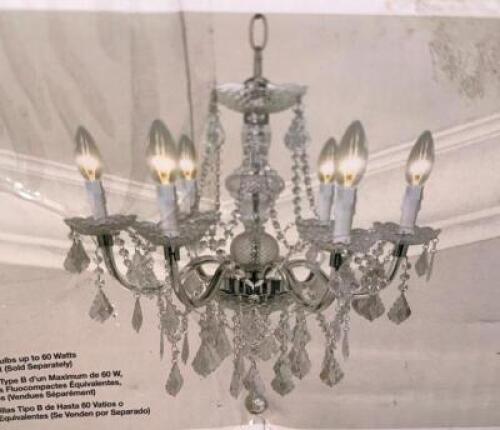 CHANDELIER LIGHT FIXTURE