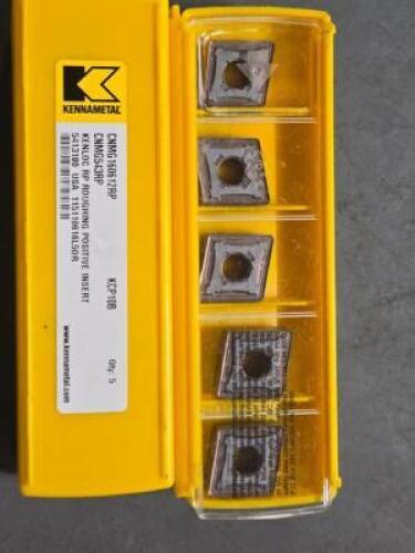 DESCRIPTION: (20) CARBIDE TURNING INSERTS BRAND/MODEL: KENNMETAL CNMG543RP KPC10B RETAIL$: $731.60 QTY: 20