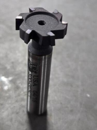 DESCRIPTION: (4) STAGGER TOOTH KEYSEAT CUTTER BRAND/MODEL: WHITNEY 30006311 RETAIL$: $331.78 QTY: 4