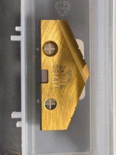 DESCRIPTION: (2) SUPER HSS (T15) THROW AWAY DRILL INSERTS BRAND/MODEL: YG1 S01411 SIZE: 2-1/16" RETAIL$: $47.59 EA QTY: 2