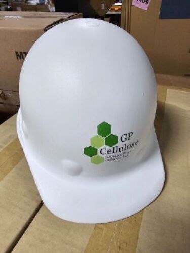DESCRIPTION: (1) CASE OF (20) HARD HATS INFORMATION: WHITE RETAIL$: $125.78 EA QTY: 1