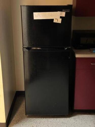 FREEZER TOP REFRIGERATOR