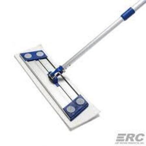 DESCRIPTION: (1) CASE OF (200) MOP HEADS WITH MOP BRAND/MODEL: LONG BEACH #CYC-1125 INFORMATION: WHITE SIZE: 12 X 44 RETAIL$: $12.00 PER MOP QTY: 1
