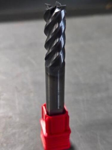 DESCRIPTION: (4) CARBIDE SQ END MIL BRAND/MODEL: FULLERTON 92564WF INFORMATION: WELDON FLT RETAIL$: $169.98 QTY: 4