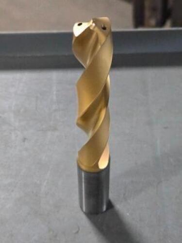 DESCRIPTION: (1) CARBIDE COOLANT THRU DRILL BIT BRAND/MODEL: KENNAMETAL B211A18400HP SIZE: 18.4mm DIA RETAIL$: $329.25 QTY: 1