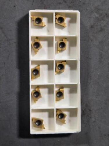 DESCRIPTION: (30) CARBIDE GROOVING INSERTS BRAND/MODEL: SECO 10NR0.5R RETAIL$: $678.00 QTY: 30