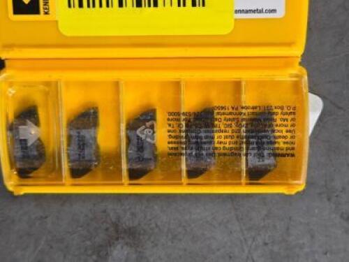 DESCRIPTION: (10) CARBIDE GROOVING INSERTS BRAND/MODEL: KENNAMETAL NU3094 KC5025 RETAIL$: $434.80 QTY: 10